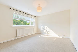 Bedroom- click for photo gallery